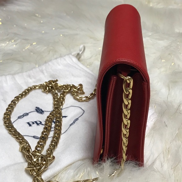 Prada Luxe Saffiano Leather Chain Wallet Red - Picture 5 of 8